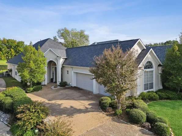 5648 Southern Hills Dr, Frisco, TX 75034