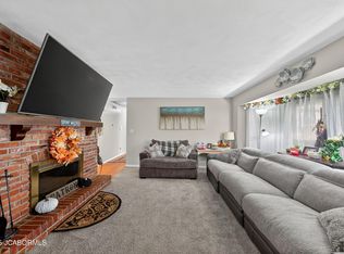 2114 Anderson Dr, Jefferson City, MO 65109
