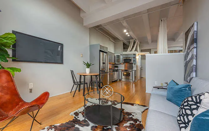 12 Stoneholm St #531 — Photo 6