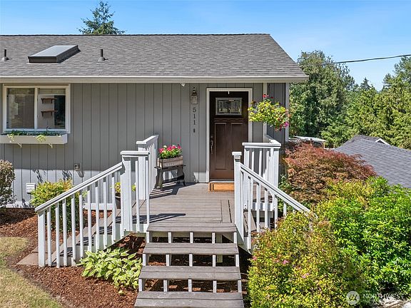 3rd image of 511 13th Avenue