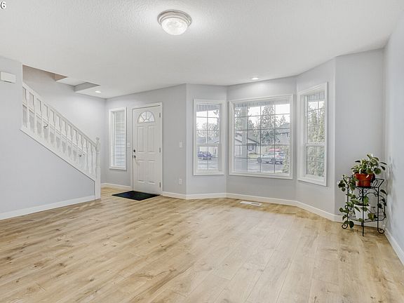 5th image of 15302 NE 81st Way
