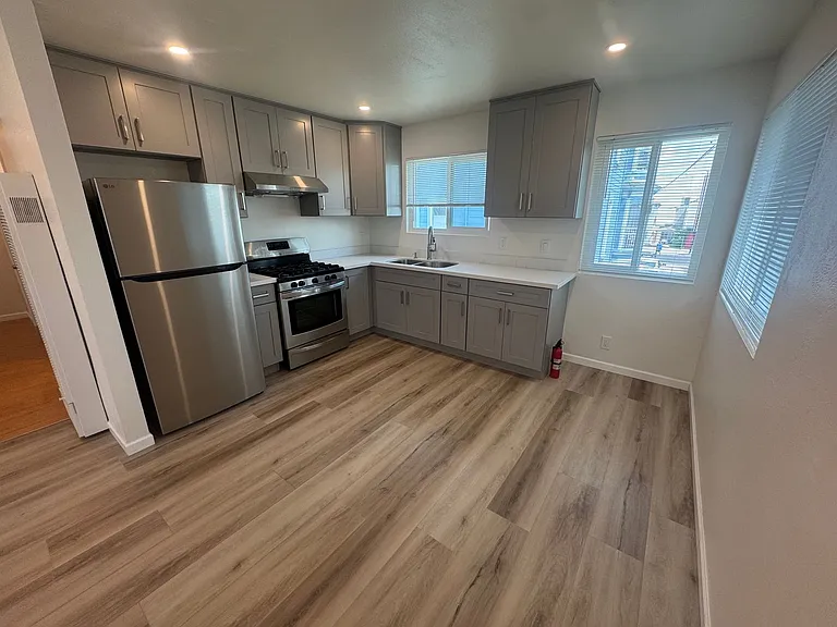 1115 7th Ave #5 — Photo 1