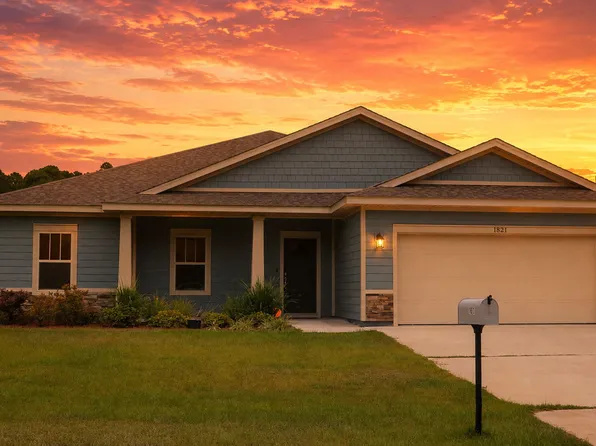 1821 Frontera St, Navarre, FL 32566