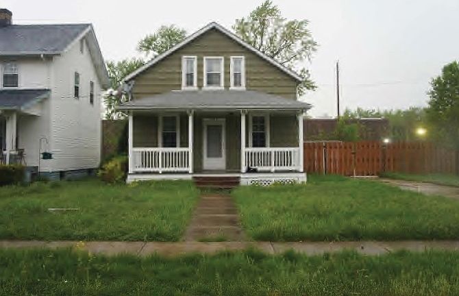1st image of 21471 North St