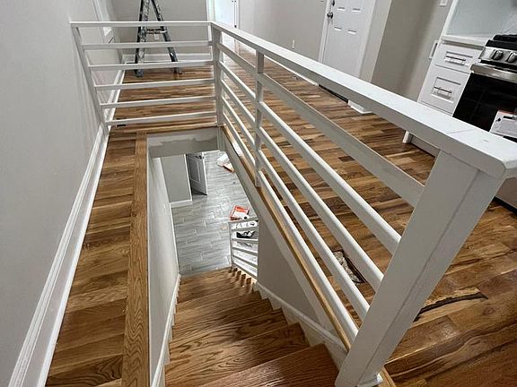 2nd image of 122 Livingston St #1R