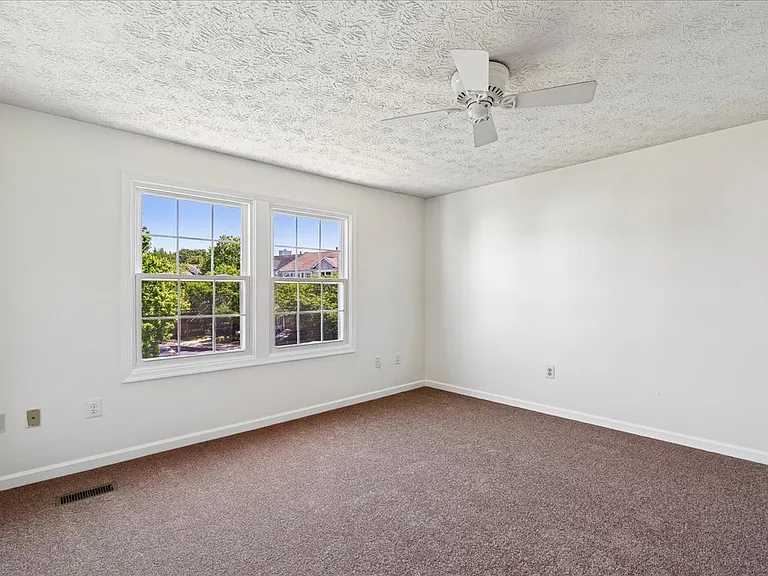 2420 Beechnut Pl — Photo 14
