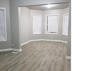 746 N Trumbull Ave #2, Chicago, IL 60624