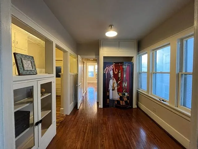 126 NW 17th St — Photo 4