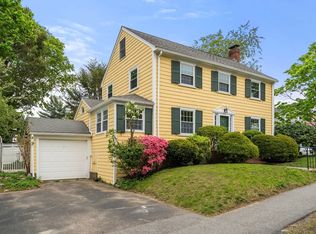 10 Magnolia Rd, Milton, MA 02186