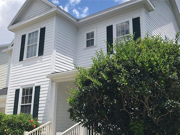 2nd image of 607 Wisteria Ln