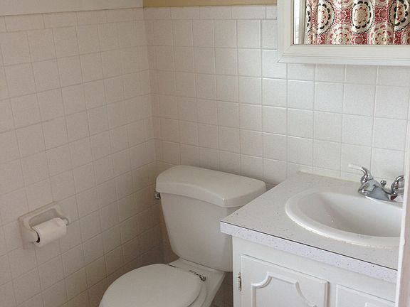 Bathroom 9x5