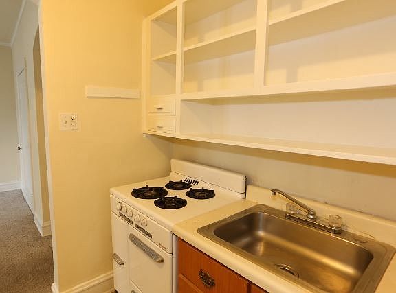 5th image of 4851 N Damen Ave #D802