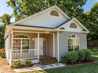 174 Lakeside Dr, Asheville, NC 28806
