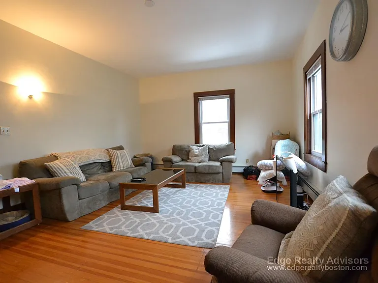 42 Lincoln St #2 — Photo 9