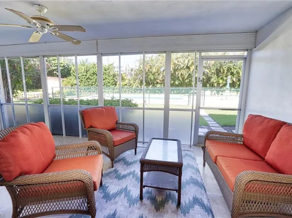 820 Ketch Dr, Naples, FL