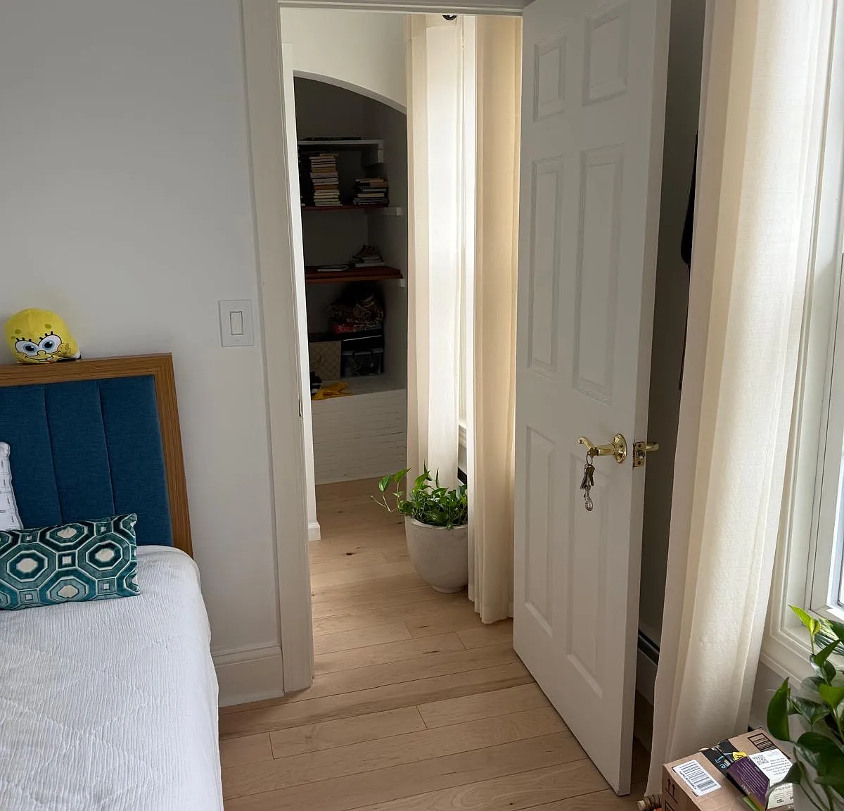 1 bed, $1,000 — Photo 3