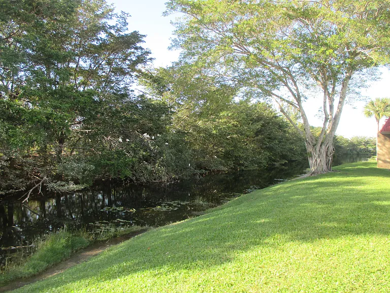 200 Lake Carol Dr — Photo 19