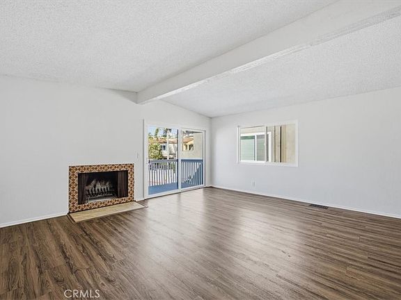 4th image of 814 3rd St