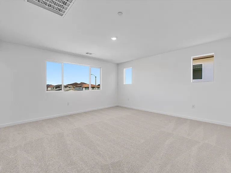 34427 Sakura Ln — Photo 21