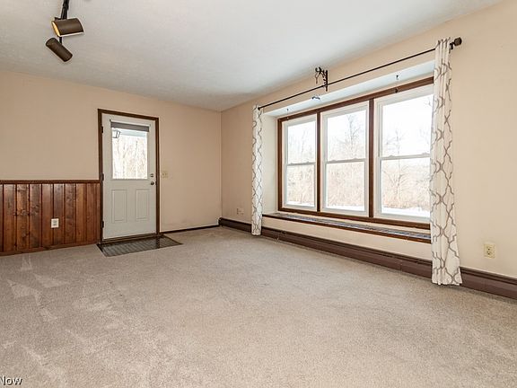 5th image of 12567 Girdled Rd