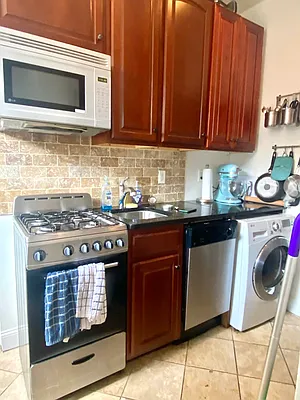 Rented by Corcoran | media 21