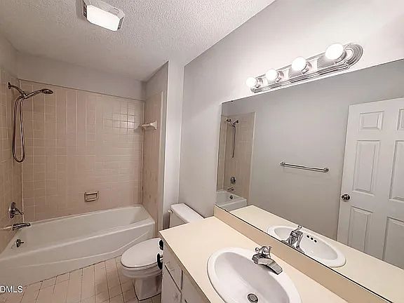 1st image of 106 Carmel Ct