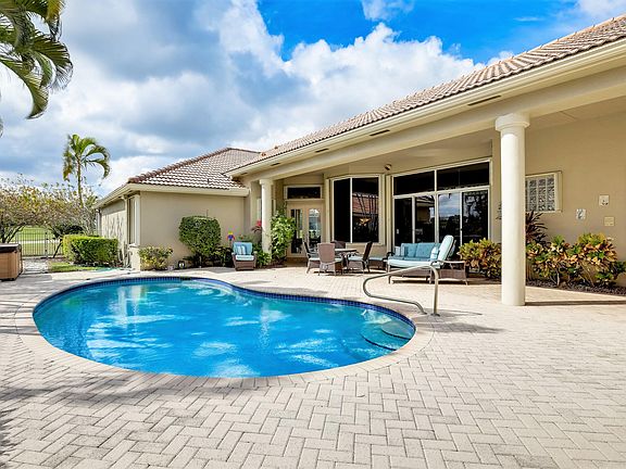 4th image of 4109 Laurel Estates Way