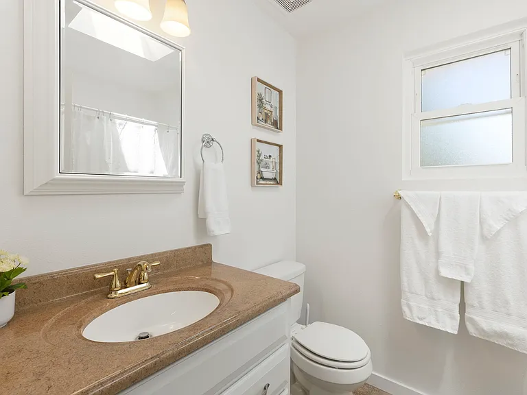 6770 Caballero Ave — Photo 2