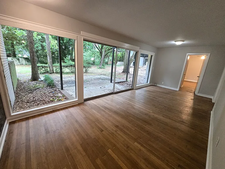 3701 Wesley Dr — Photo 38