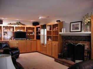 5700 Oak Knoll Rd, Midlothian, VA 23112