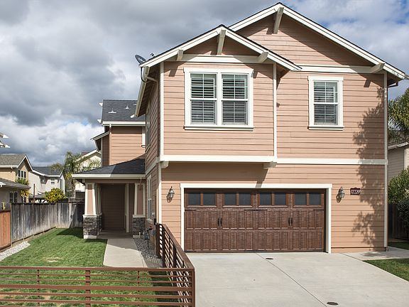 2nd image of 17730 McLaughlin Ct
