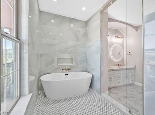 25 Via Visione UNIT 103, Henderson, NV 89011