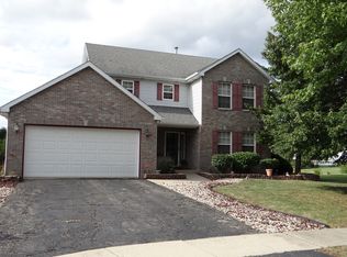 3211 Sunset Ct, Lockport, IL 60441