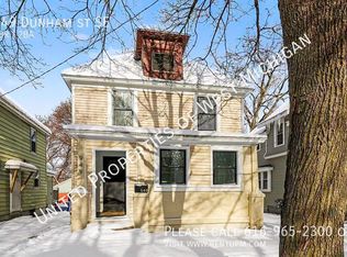 949 Dunham St SE, Grand Rapids, MI 49506