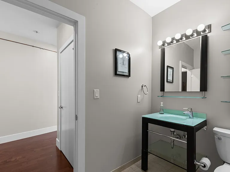 4100 Forest Park Ave #507 — Photo 16