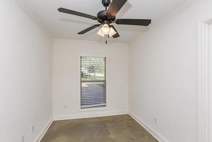170 Harvey Cir — Photo 11