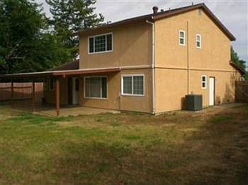 3rd image of 5628 Phlox Ct