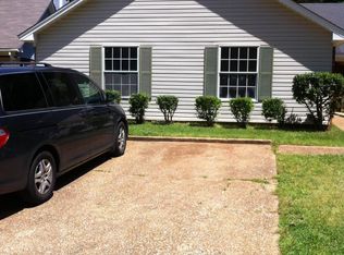 34 Ashland Ave, Brandon, MS 39047