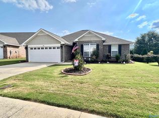 102 Wittington Ln, Madison, AL 35758