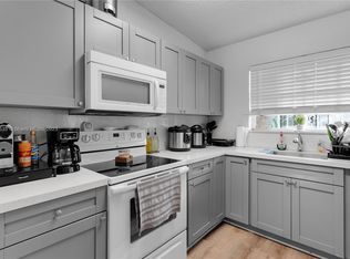 13531 SW 62nd St APT 3, Miami, FL 33183