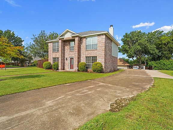 3rd image of 4915 Westcreek Ln