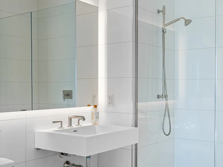545 Vanderbilt Ave #3H — Photo 6