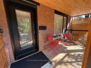 129 Seaton St, Toronto, ON M5A 2T2