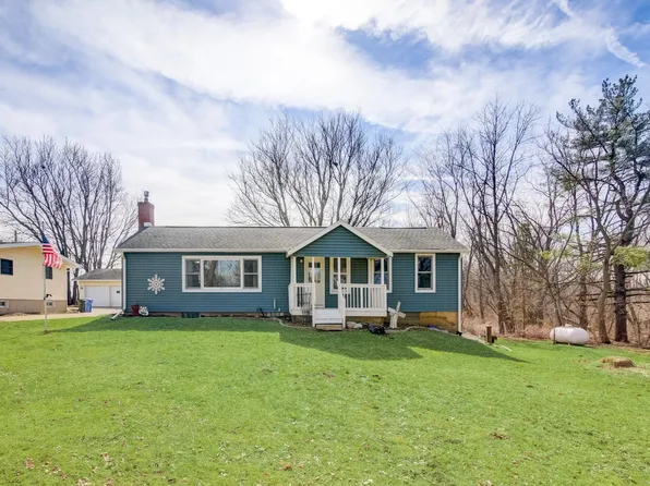 6139 County Road M, Oregon, WI 53575
