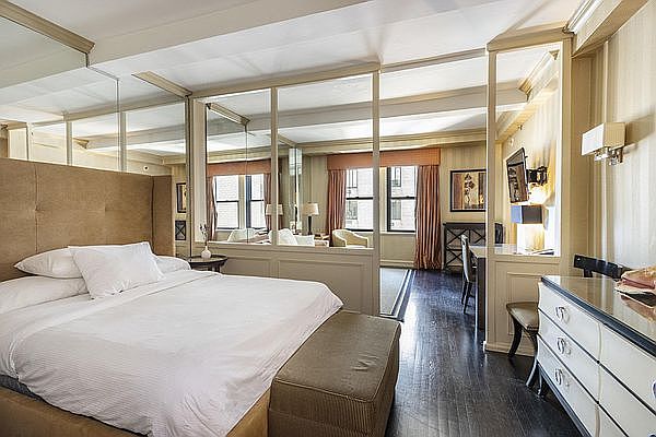 1st image of 160 Central Park S #1920