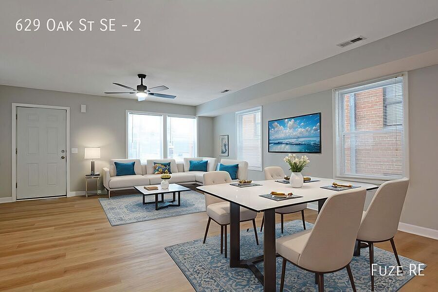 1st image of 629 Oak St SE #2