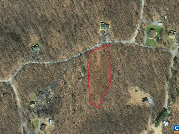 734 Cold Springs Dr, Shenandoah, VA 22849