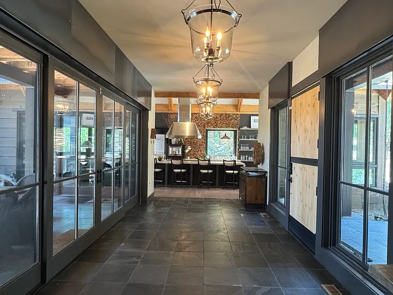 9269 Heartwood Dr — Photo 3