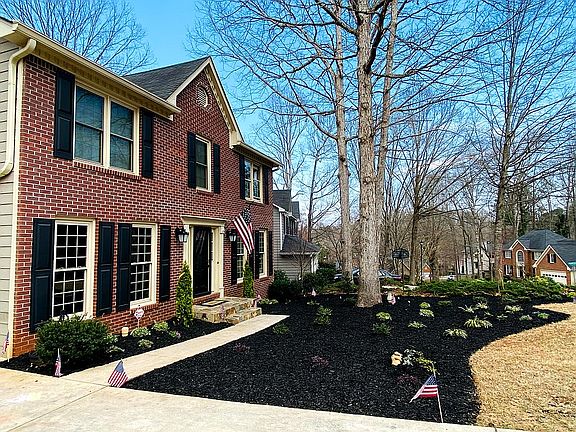 2nd image of 1100 Providence Dr