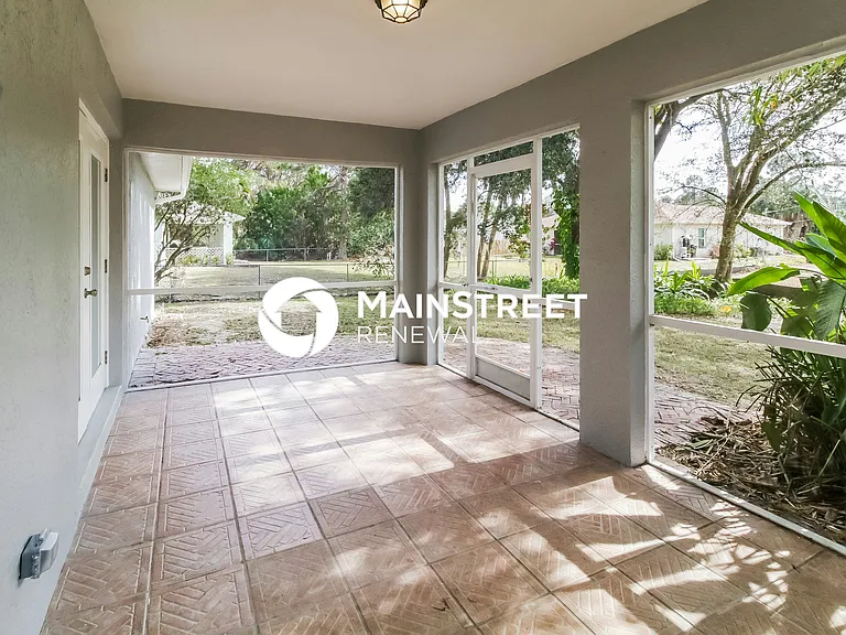 2661 Vogler Ln — Photo 16